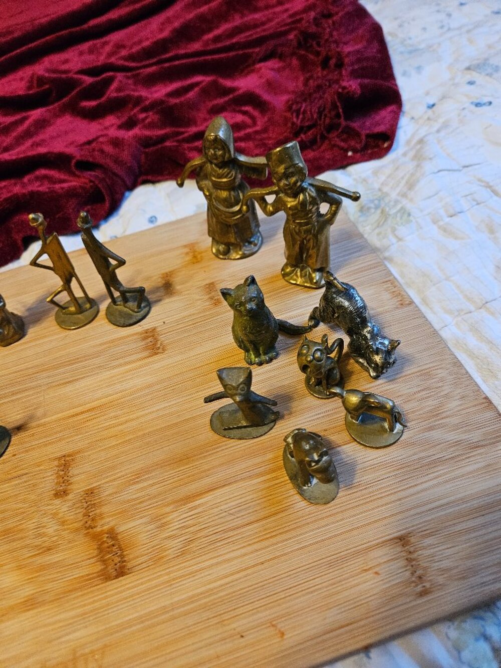 VINTAGE COLLECTORS SET OF 20 PEWTER AND BRASS FIGURINES  SOME EXTREMELY OLD ! - Picture 4 of 5
